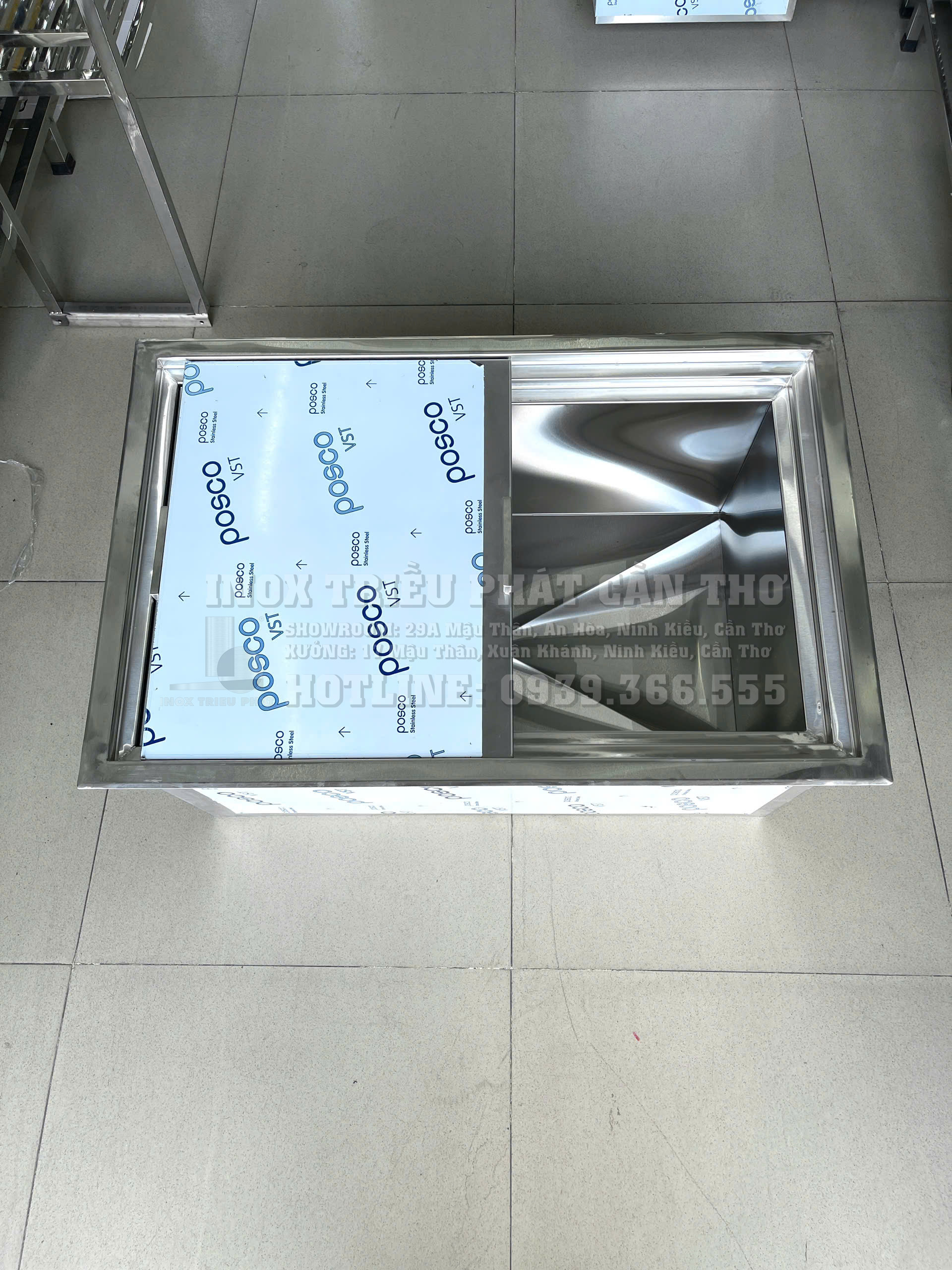 Thùng đá âm quầy inox 304