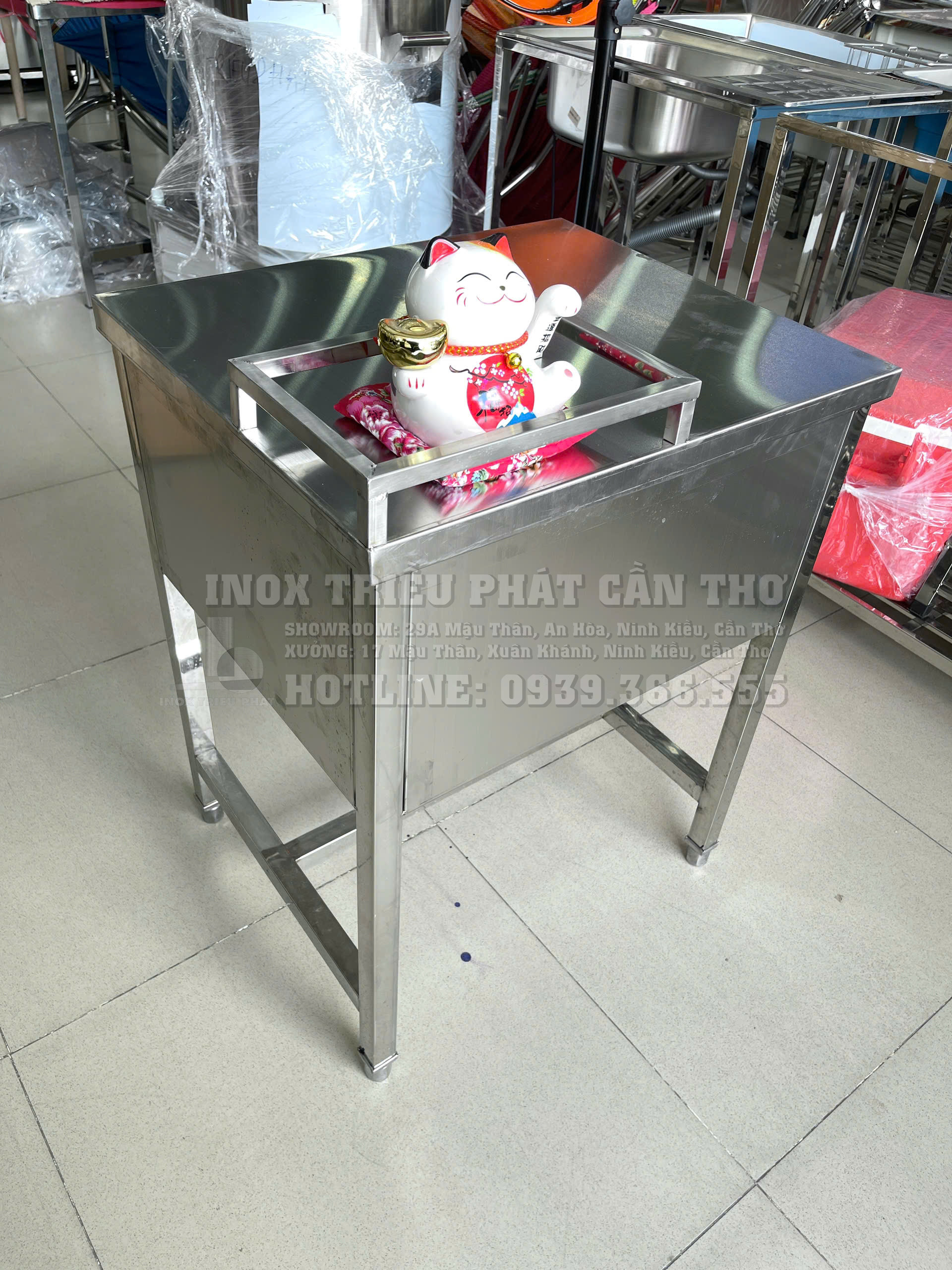 Bàn làm việc inox 304