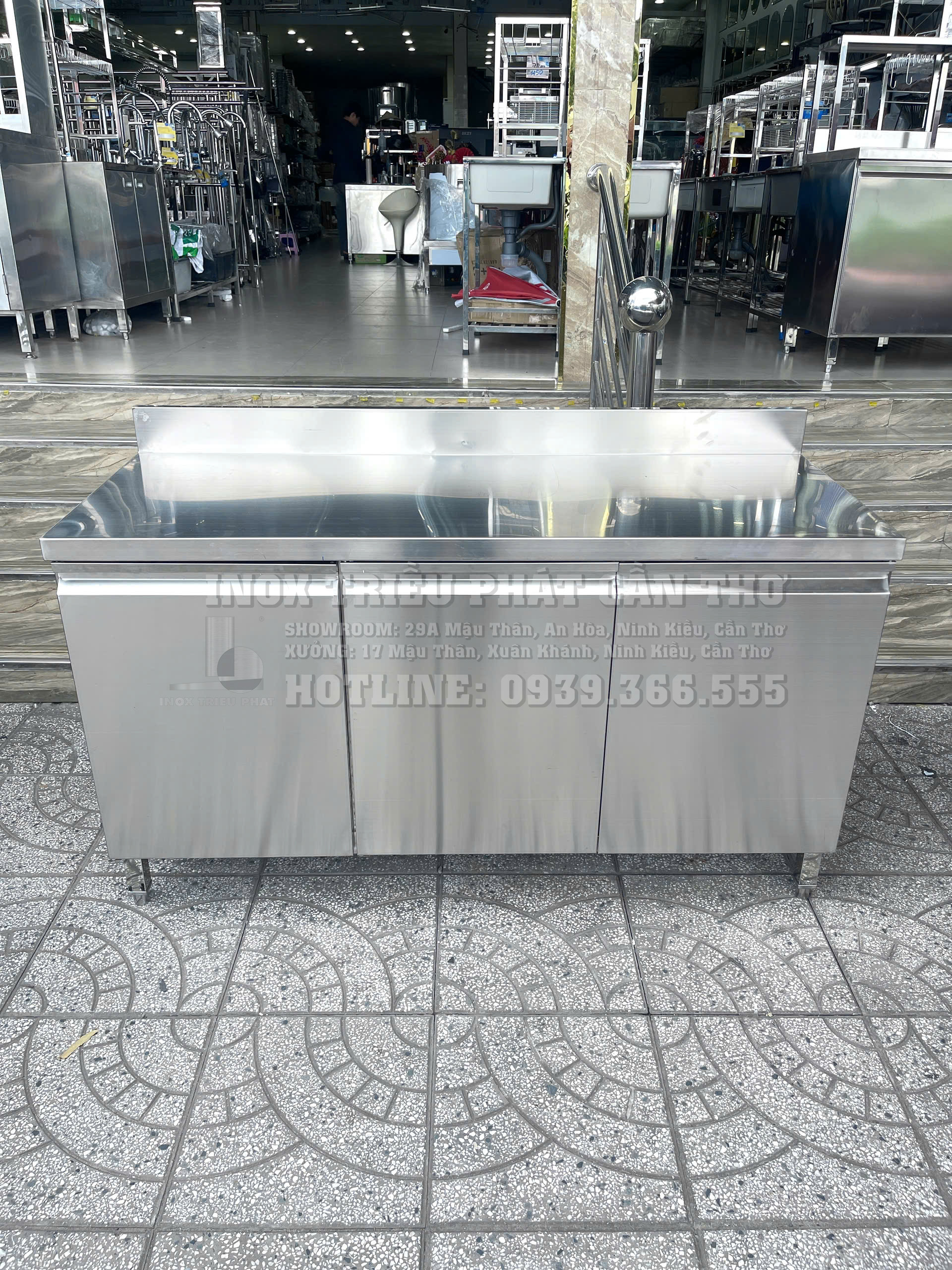 Quầy sơ chế inox